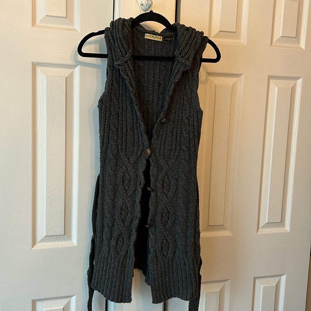 Guess long cable knit sleeveless sweater